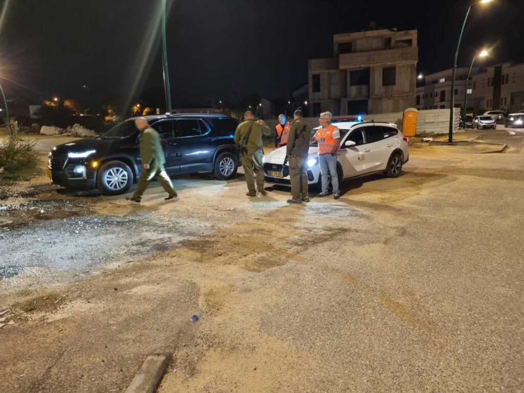 חסימת נתיבים