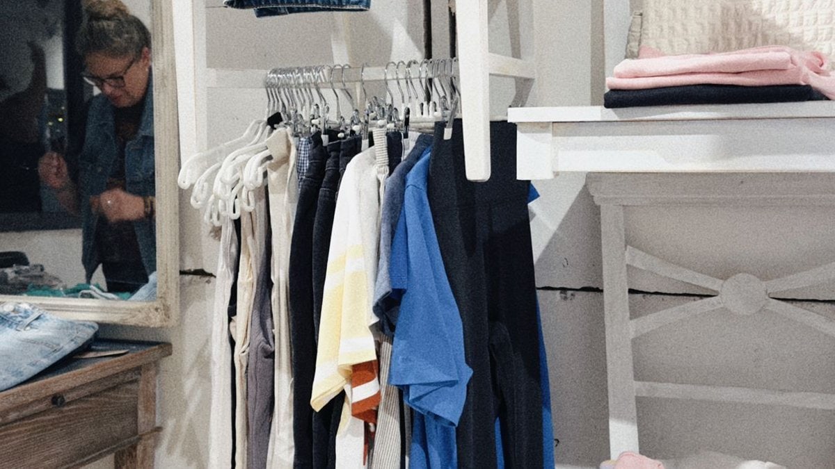 פריטי אופנה שנבחרו בקפידה לחנות הבוטיק של פרויקט אבני חן